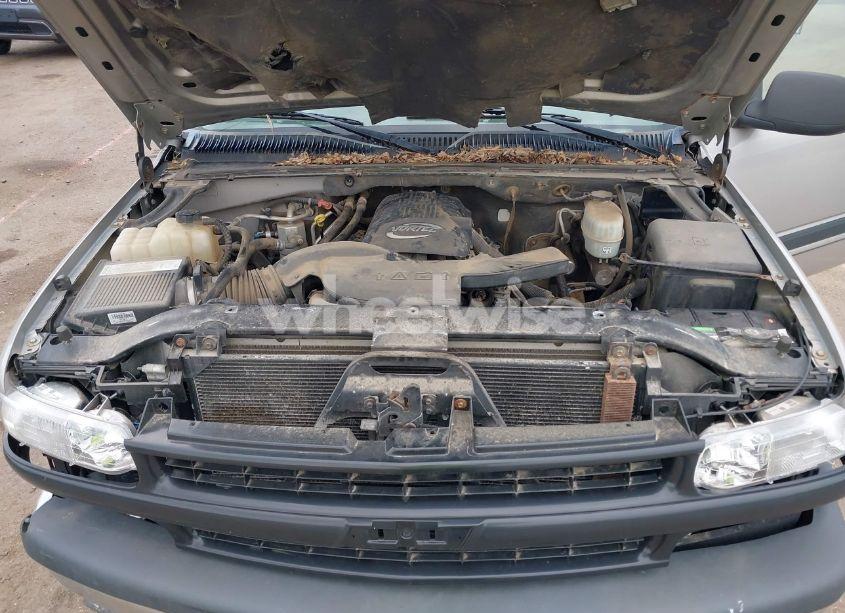 Photo 10 of 2005 Chevrolet Suburban 1500 LS (VIN 1GNFK16Z25J167789)