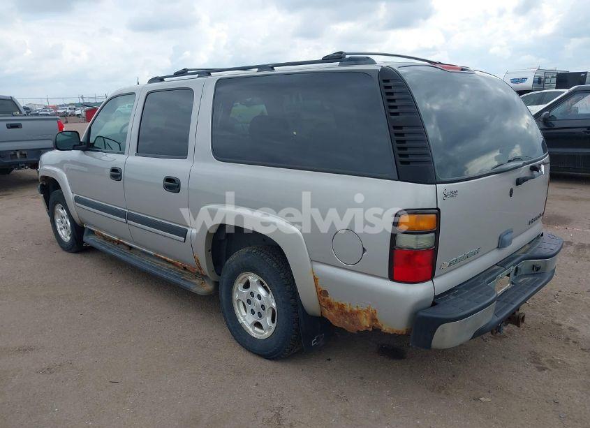 Photo 3 of 2005 Chevrolet Suburban 1500 LS (VIN 1GNFK16Z25J167789)
