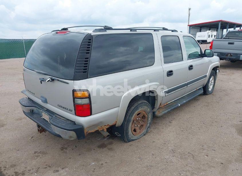 Photo 4 of 2005 Chevrolet Suburban 1500 LS (VIN 1GNFK16Z25J167789)