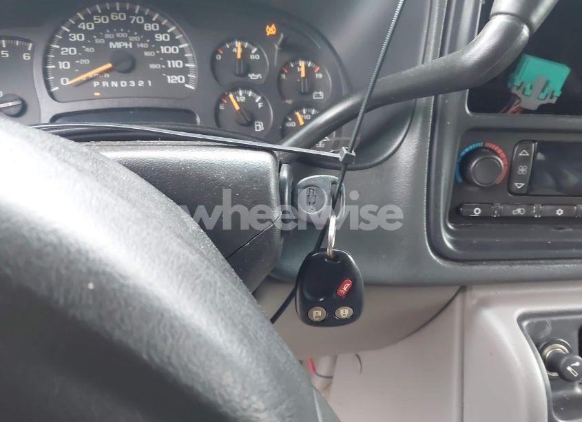 Photo 11 of 2006 Chevrolet Suburban 1500 LT (VIN 1GNFK16Z26J142019)