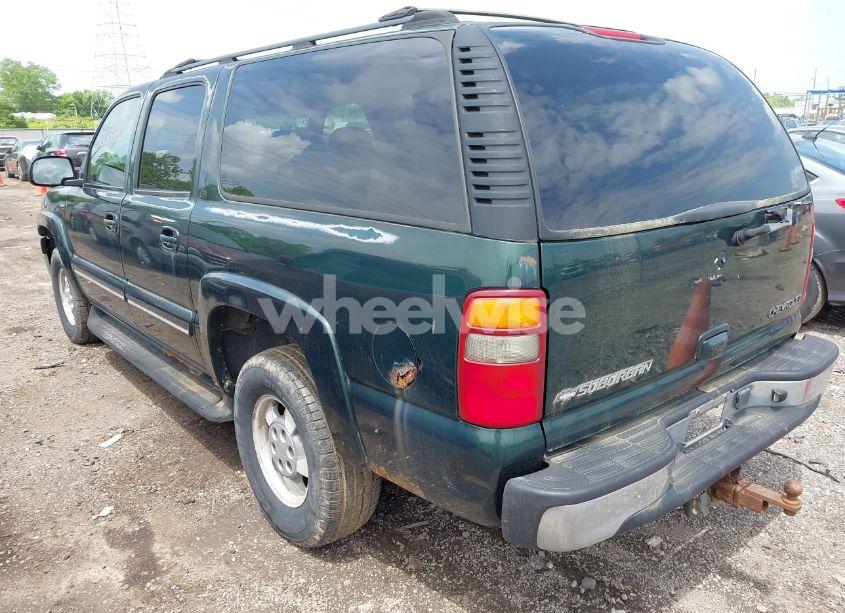 Photo 3 of 2002 Chevrolet Suburban 1500 LT (VIN 1GNFK16Z32J186556)