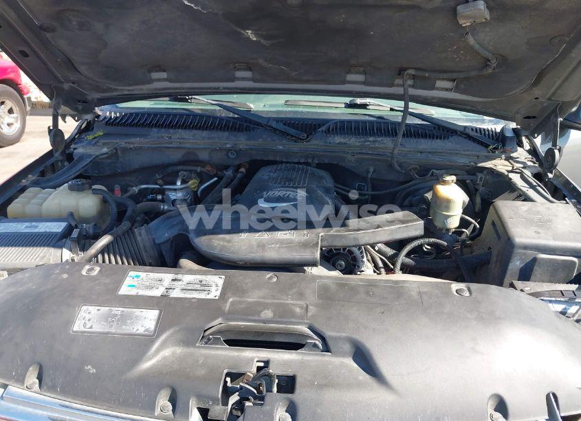 Photo 10 of 2002 Chevrolet Suburban 1500 LT (VIN 1GNFK16Z32J294238)