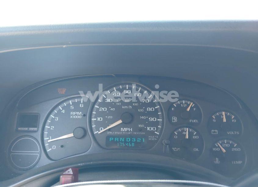 Photo 7 of 2002 Chevrolet Suburban 1500 LT (VIN 1GNFK16Z32J294238)