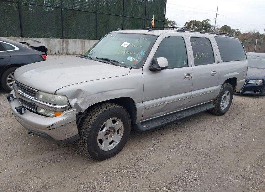 Photo 2 of 2004 Chevrolet Suburban 1500 LT (VIN 1GNFK16Z34J182316)