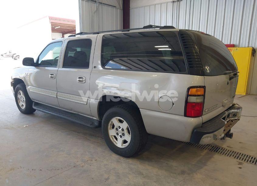 Photo 3 of 2004 Chevrolet Suburban 1500 LT (VIN 1GNFK16Z34J224578)