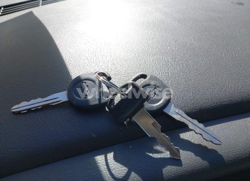 Photo 11 of 2005 Chevrolet Suburban 1500 LS (VIN 1GNFK16Z35J159796)