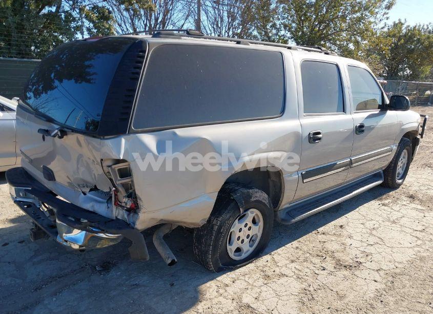 Photo 4 of 2005 Chevrolet Suburban 1500 LS (VIN 1GNFK16Z35J159796)