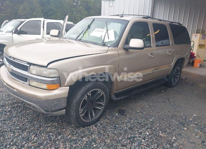Photo 2 of 2005 Chevrolet Suburban 1500 LT (VIN 1GNFK16Z35J213484)