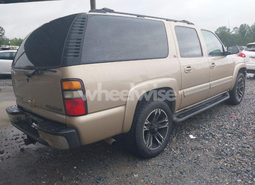 Photo 4 of 2005 Chevrolet Suburban 1500 LT (VIN 1GNFK16Z35J213484)