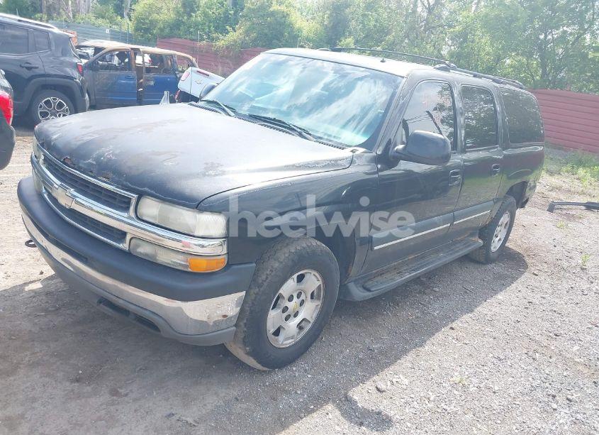 Photo 2 of 2002 Chevrolet Suburban 1500 LT (VIN 1GNFK16Z42J114992)