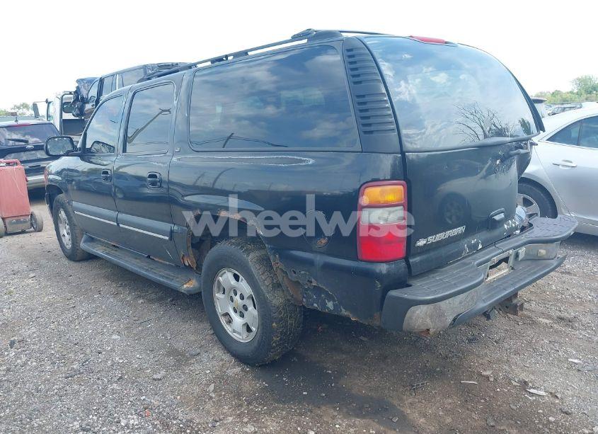 Photo 3 of 2002 Chevrolet Suburban 1500 LT (VIN 1GNFK16Z42J114992)