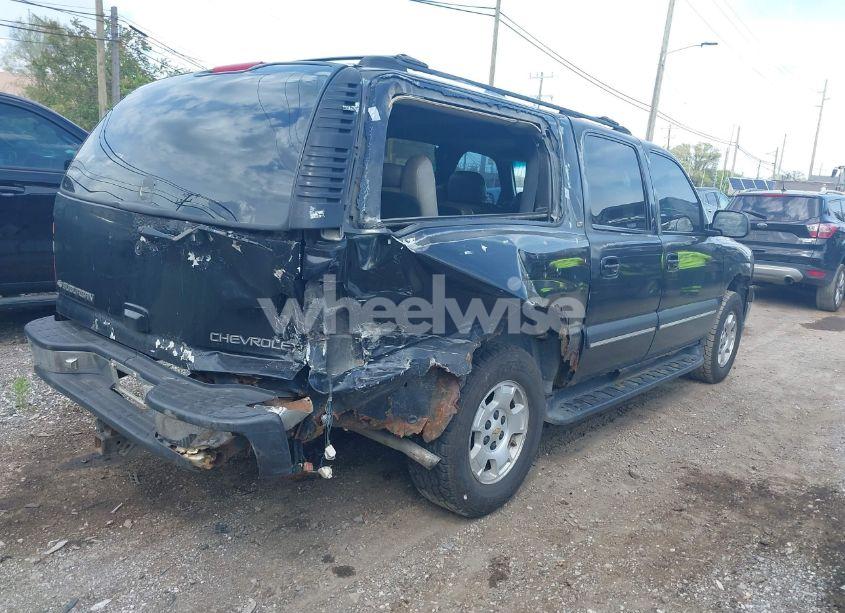 Photo 4 of 2002 Chevrolet Suburban 1500 LT (VIN 1GNFK16Z42J114992)