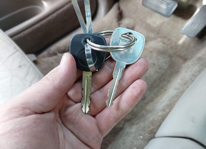 Photo 11 of 2002 Chevrolet Suburban 1500 LT (VIN 1GNFK16Z42J305909)