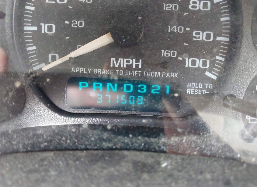 Photo 15 of 2002 Chevrolet Suburban 1500 LT (VIN 1GNFK16Z42J305909)