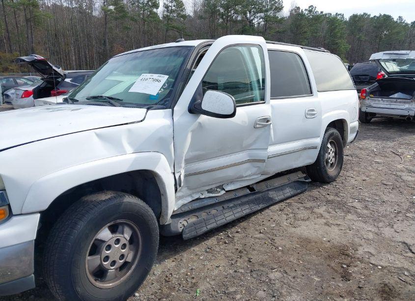 Photo 6 of 2002 Chevrolet Suburban 1500 LT (VIN 1GNFK16Z42J305909)