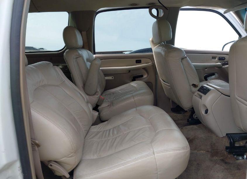 Photo 8 of 2002 Chevrolet Suburban 1500 LT (VIN 1GNFK16Z42J305909)