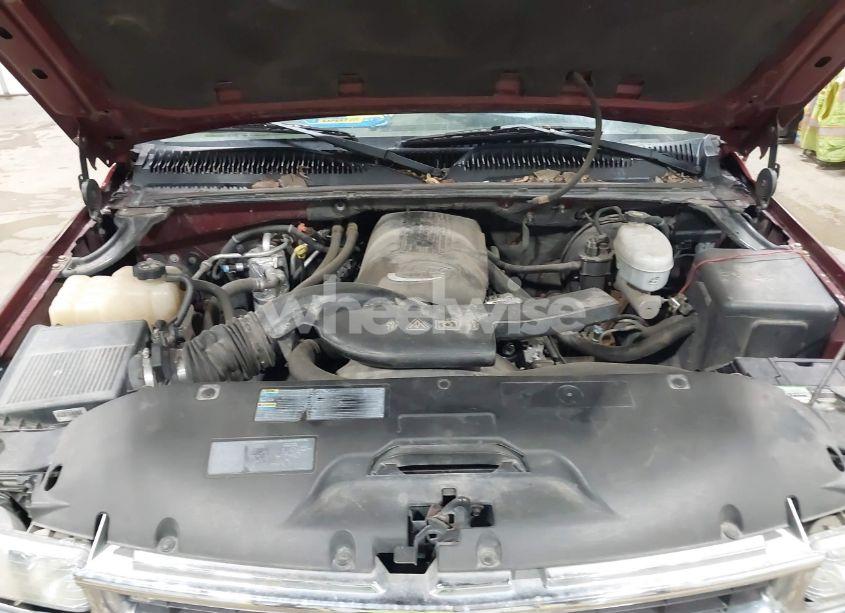 Photo 10 of 2003 Chevrolet Suburban 1500 LS (VIN 1GNFK16Z43J161876)