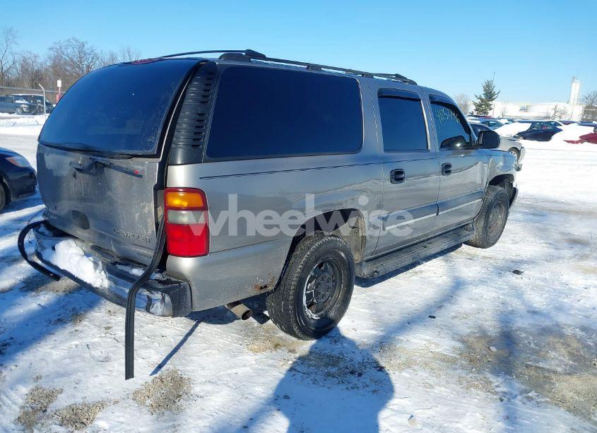 Photo 4 of 2003 Chevrolet Suburban 1500 LS (VIN 1GNFK16Z43J219386)