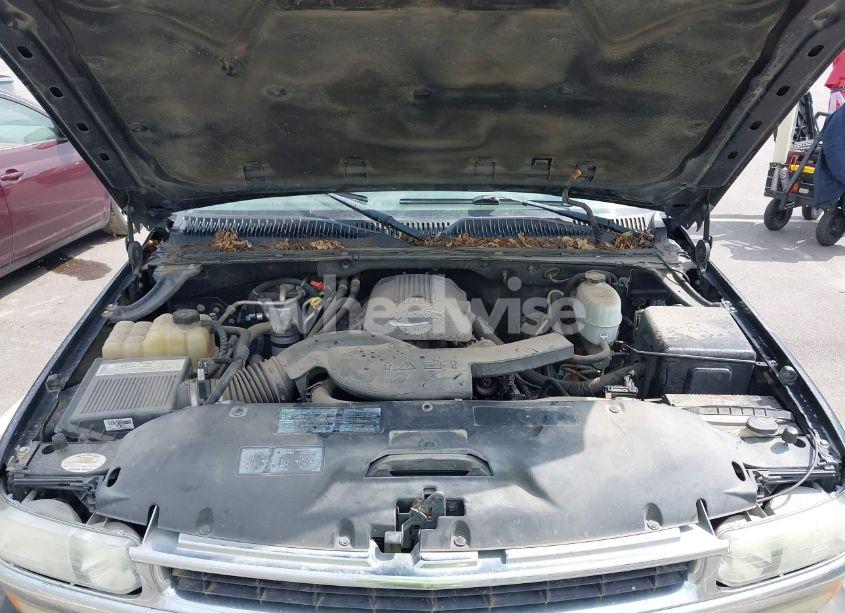 Photo 10 of 2005 Chevrolet Suburban 1500 LT (VIN 1GNFK16Z45J189938)