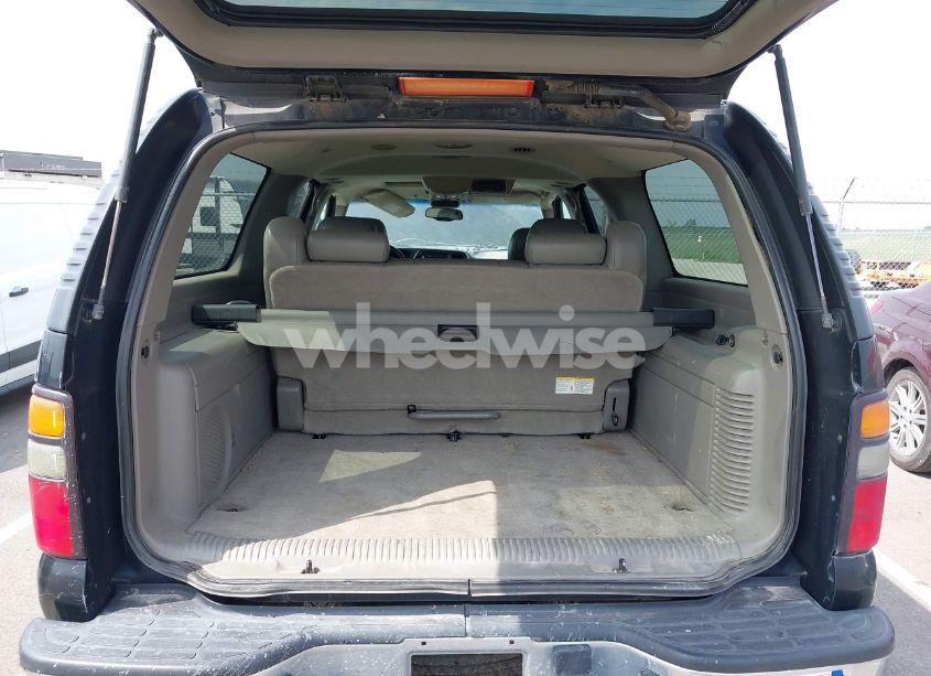 Photo 12 of 2005 Chevrolet Suburban 1500 LT (VIN 1GNFK16Z45J189938)