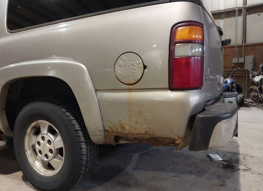 Photo 6 of 2002 Chevrolet Suburban 1500 LT (VIN 1GNFK16Z52J287288)