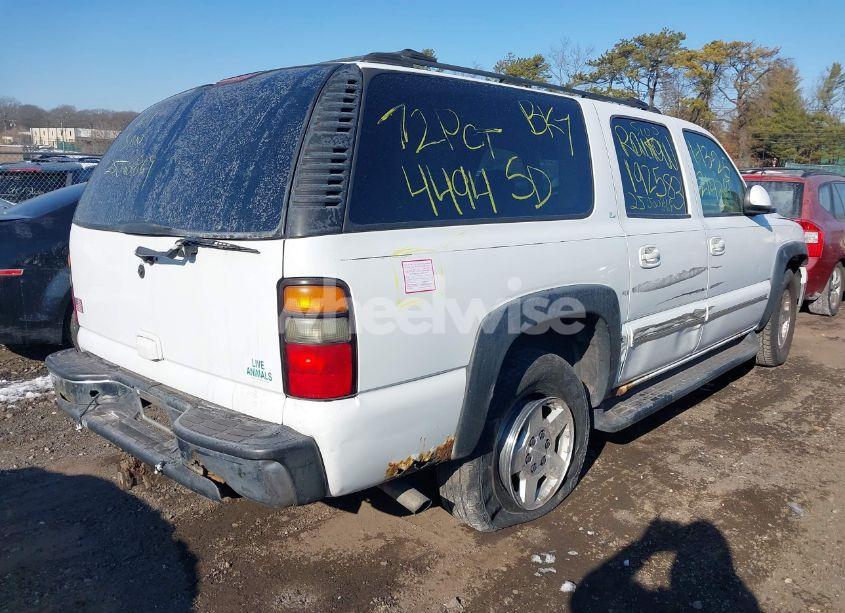 Photo 4 of 2004 Chevrolet Suburban 1500 LT (VIN 1GNFK16Z54J160818)