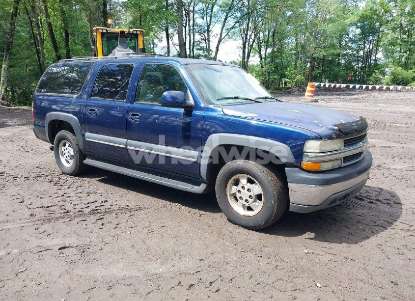 2002 Chevrolet Suburban 1500 LT (VIN 1GNFK16Z62J127727) main photo