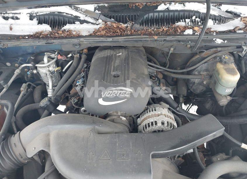 Photo 10 of 2002 Chevrolet Suburban 1500 LS (VIN 1GNFK16Z62J141868)