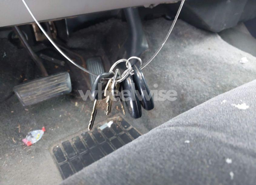 Photo 11 of 2002 Chevrolet Suburban 1500 LS (VIN 1GNFK16Z62J141868)