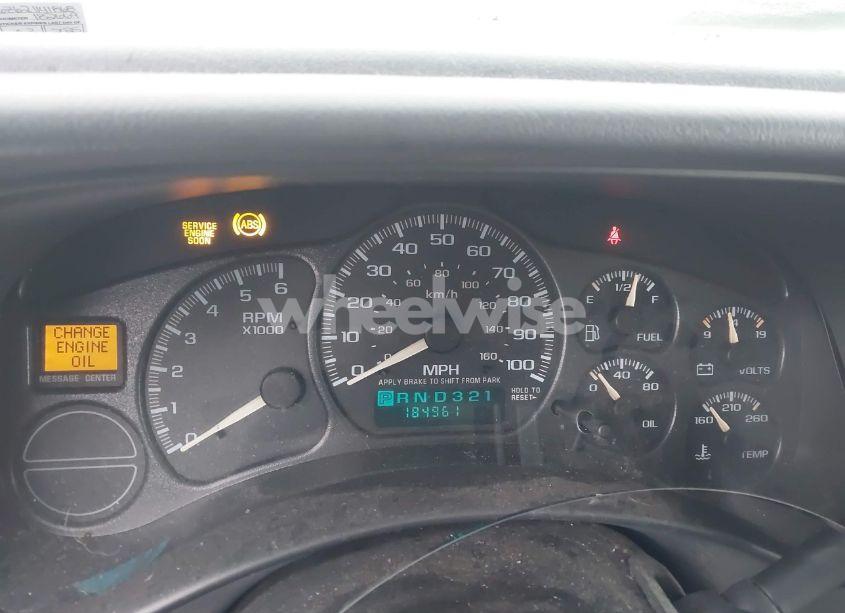 Photo 7 of 2002 Chevrolet Suburban 1500 LS (VIN 1GNFK16Z62J141868)