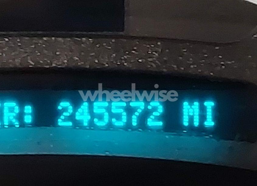 Photo 15 of 2003 Chevrolet Suburban 1500 LT (VIN 1GNFK16Z63J127986)