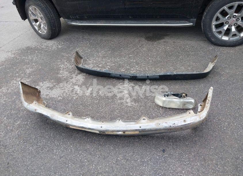 Photo 12 of 2003 Chevrolet Suburban 1500 LT (VIN 1GNFK16Z63J315083)