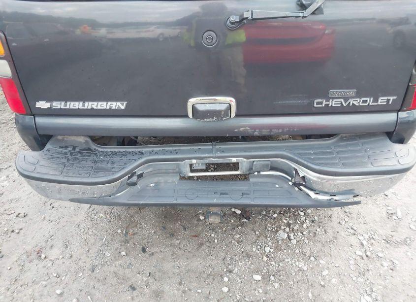 Photo 6 of 2004 Chevrolet Suburban 1500 LT (VIN 1GNFK16Z64J159466)