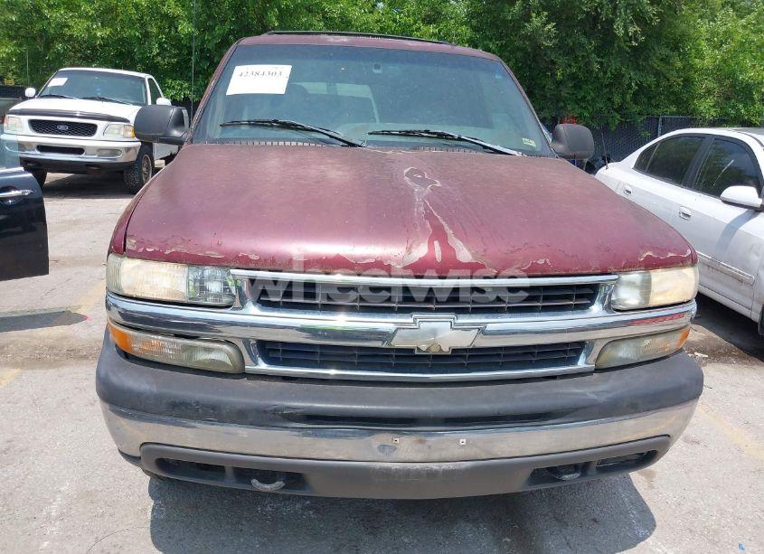 Photo 6 of 2002 Chevrolet Suburban 1500 LS (VIN 1GNFK16Z72J121807)