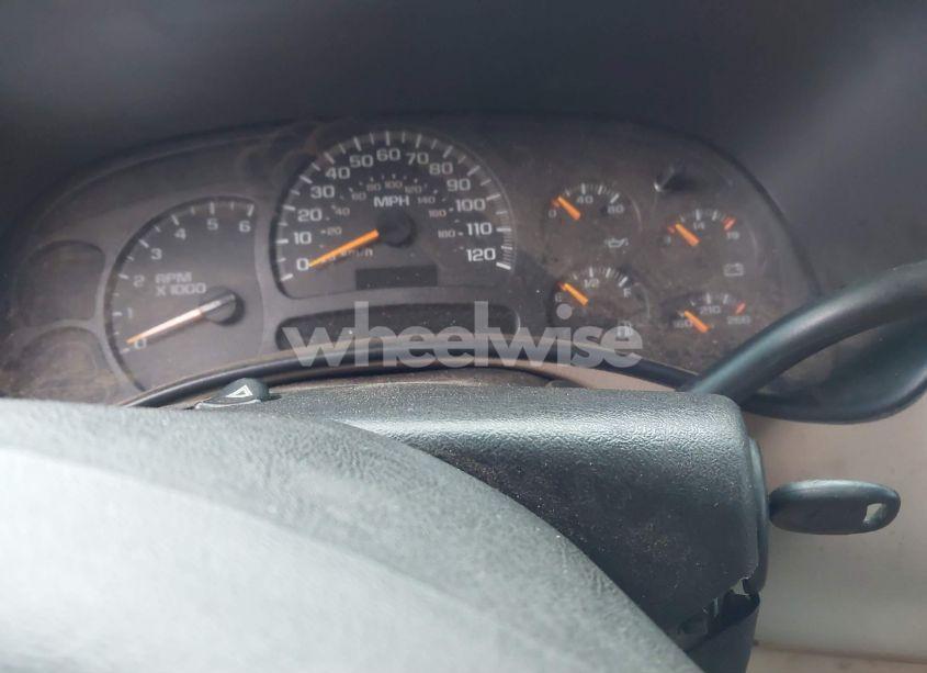 Photo 7 of 2003 Chevrolet Suburban 1500 LT (VIN 1GNFK16Z73J175318)