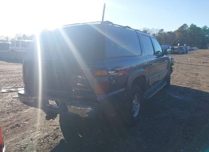 Photo 4 of 2003 Chevrolet Suburban 1500 LT (VIN 1GNFK16Z73J184679)