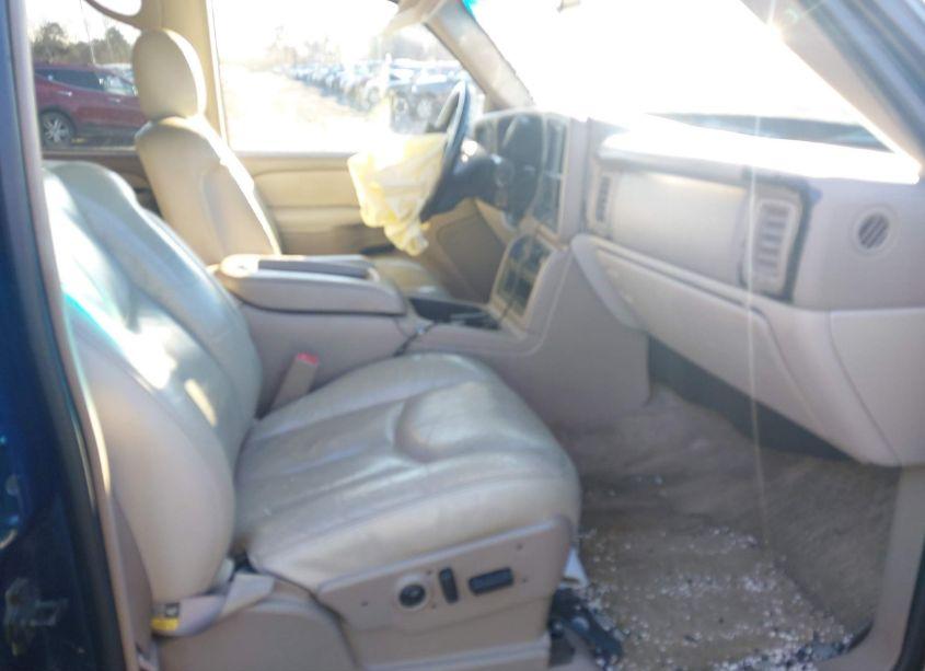 Photo 5 of 2003 Chevrolet Suburban 1500 LT (VIN 1GNFK16Z73J184679)