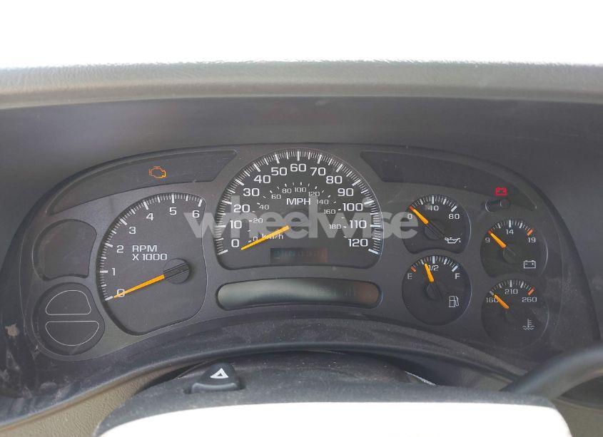 Photo 7 of 2003 Chevrolet Suburban 1500 LT (VIN 1GNFK16Z73J201741)