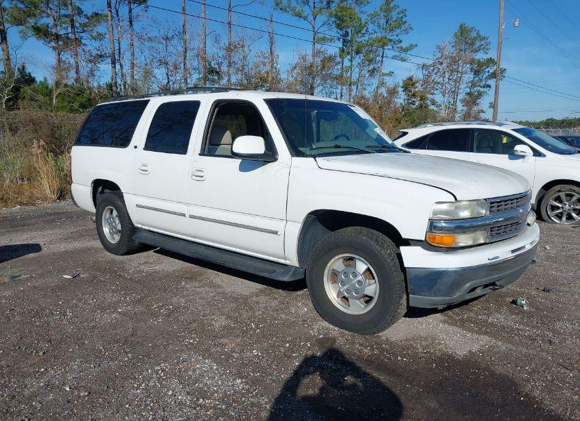 2002 Chevrolet Suburban 1500 LT (VIN 1GNFK16Z82J127812) main photo
