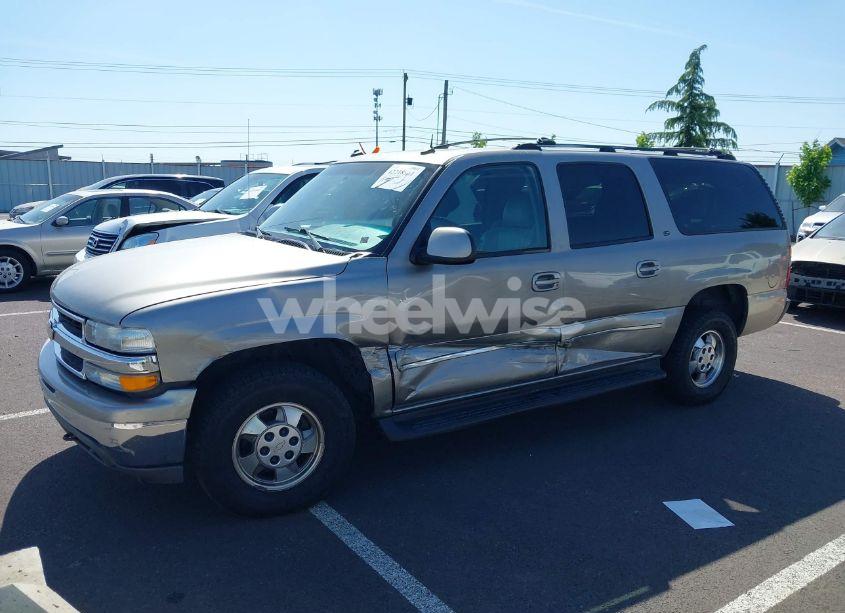 Photo 2 of 2003 Chevrolet Suburban 1500 LT (VIN 1GNFK16Z83J194671)