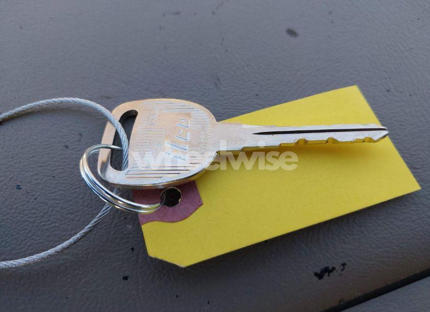 Photo 11 of 2004 Chevrolet Suburban 1500 LT (VIN 1GNFK16Z84J244731)