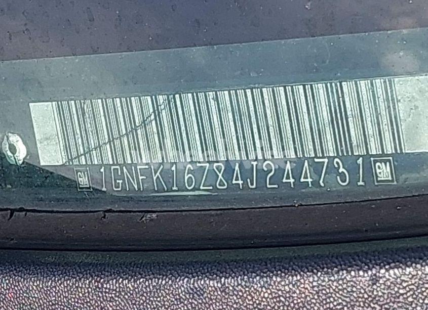 Photo 9 of 2004 Chevrolet Suburban 1500 LT (VIN 1GNFK16Z84J244731)