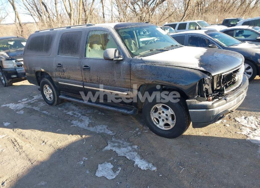 2005 Chevrolet Suburban 1500 LS (VIN 1GNFK16Z85J201640) main photo
