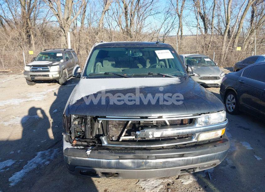 Photo 6 of 2005 Chevrolet Suburban 1500 LS (VIN 1GNFK16Z85J201640)