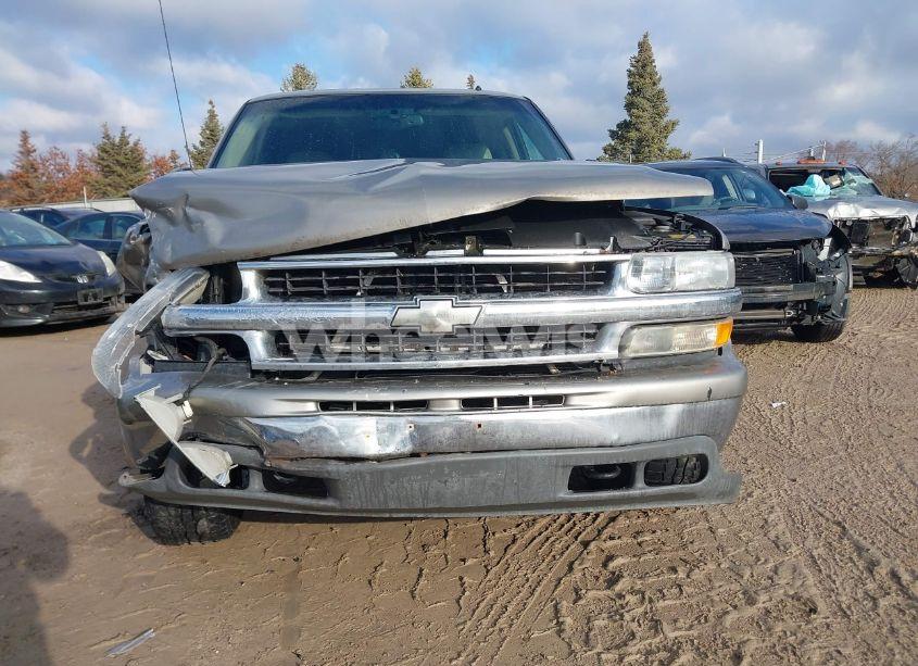 Photo 13 of 2002 Chevrolet Suburban 1500 LT (VIN 1GNFK16Z92J109951)