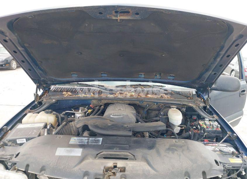 Photo 10 of 2003 Chevrolet Suburban 1500 LS (VIN 1GNFK16Z93J190726)