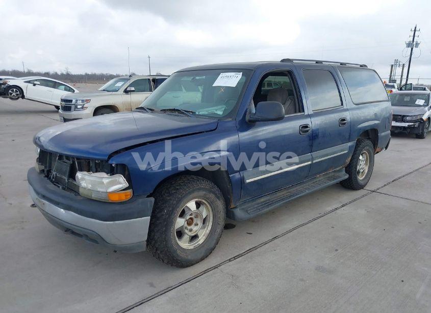 Photo 2 of 2003 Chevrolet Suburban 1500 LS (VIN 1GNFK16Z93J190726)