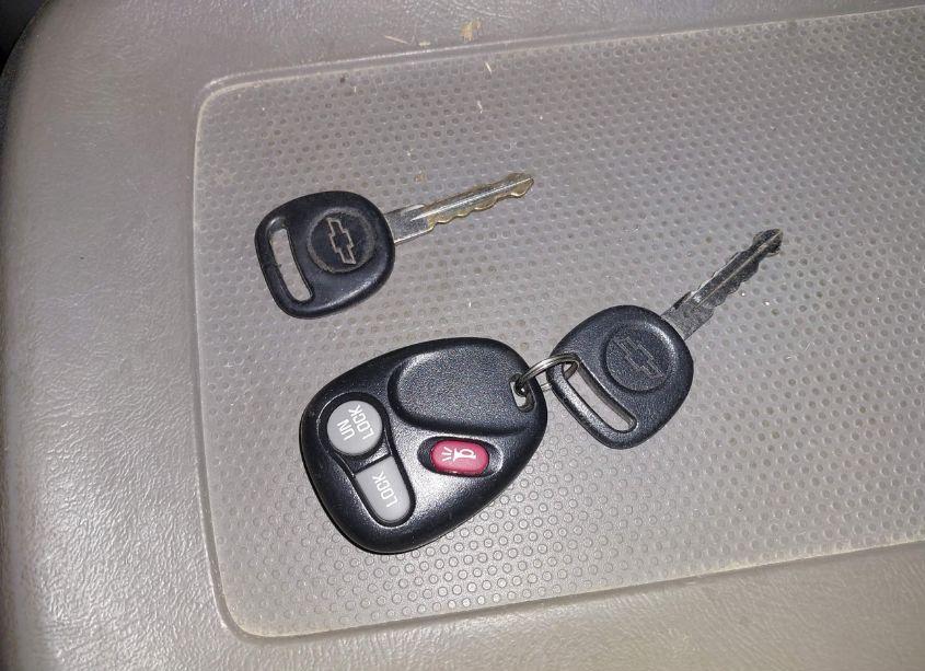 Photo 11 of 2002 Chevrolet Suburban 1500 LT (VIN 1GNFK16ZX2J222341)