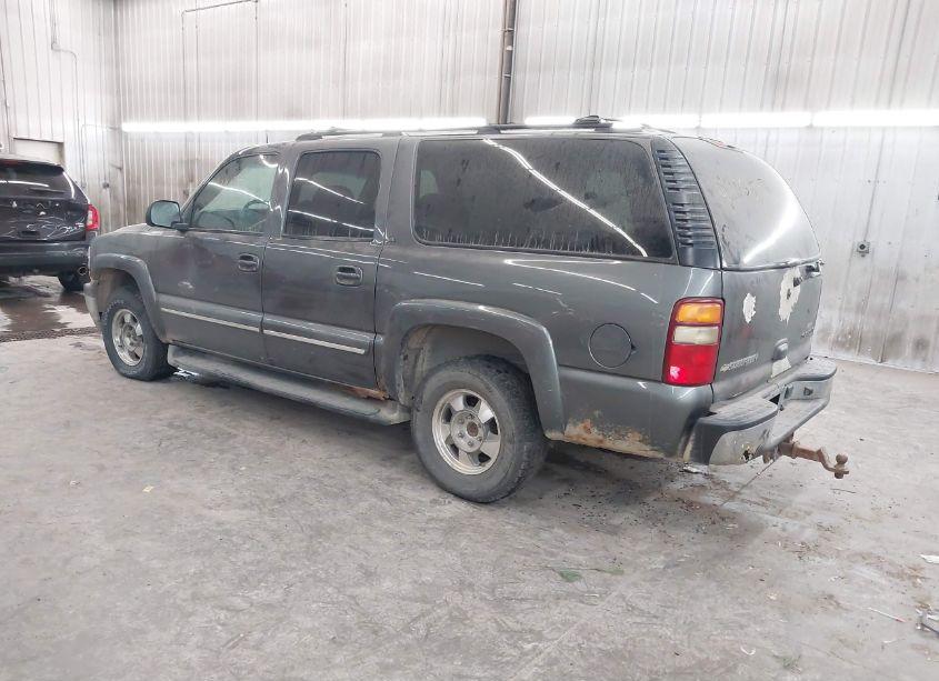 Photo 3 of 2002 Chevrolet Suburban 1500 LT (VIN 1GNFK16ZX2J222341)