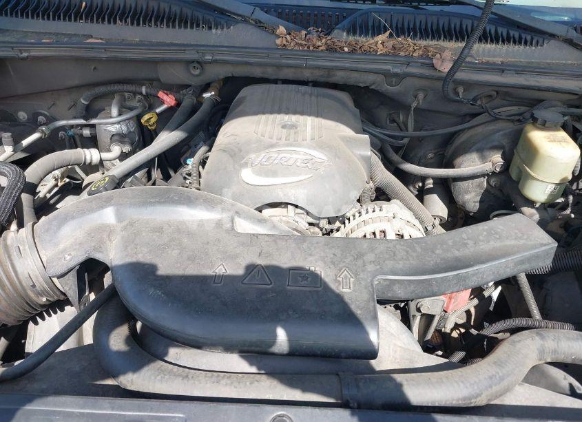 Photo 10 of 2002 Chevrolet Suburban 1500 LT (VIN 1GNFK16ZX2J297816)